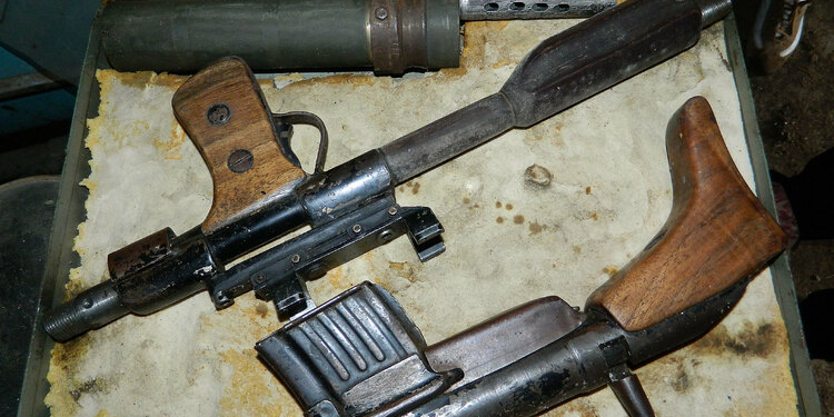 Пушки и пистолети са откраднати от частен дом в монтанското село Габровница