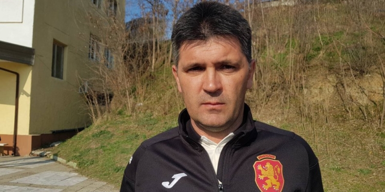 Треньор във Втора лига хвърли оставката, не е ясно дали ще бъде приета