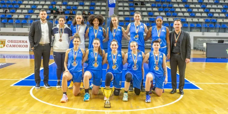 Монтана 2003 спечели бронзовите медали в турнира за Купата на България по баскетбол за жени с убедителна победа над Локомотив София