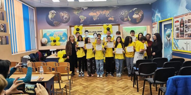 Успех на Spelling Bee. Никола Йонков Вапцаров, триумф за втора година