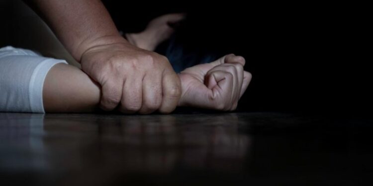 Мъж се издирва за блудство и опит за изнасилване на 13 годишно дете в Монтанско