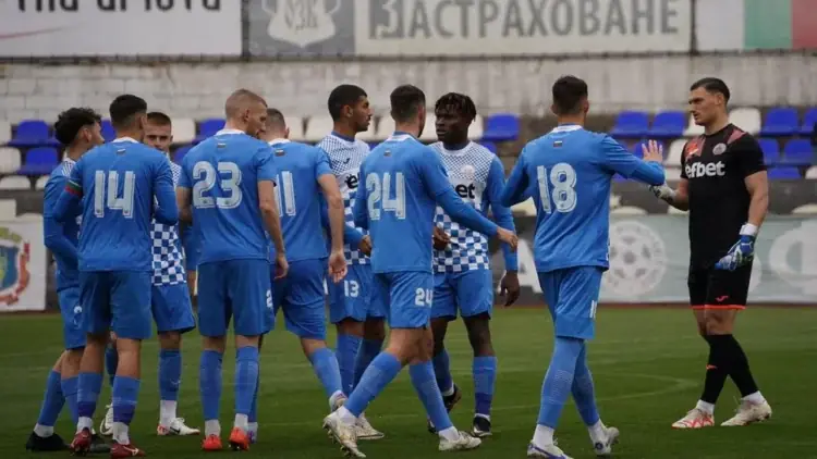 Титулярите на Монтана от последния мач получиха почивка