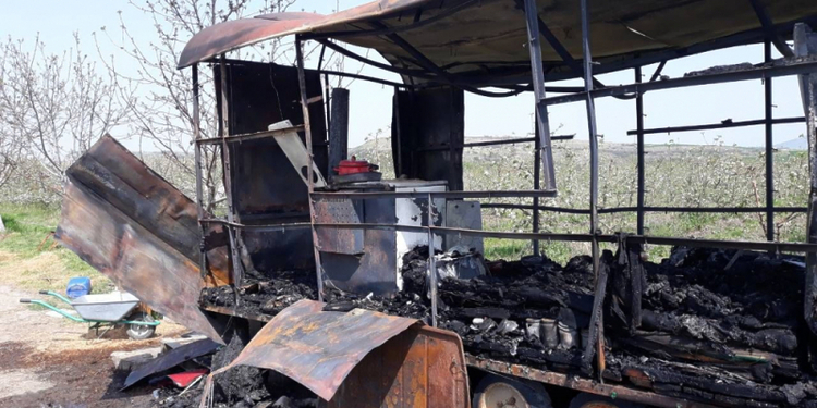 Фургон на ловно-рибарско дружество изгоря в землището на село Дългоделци - Montana Live TV