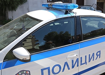Възрастен водач пострада при сблъсък на два автомобила край ломско село
