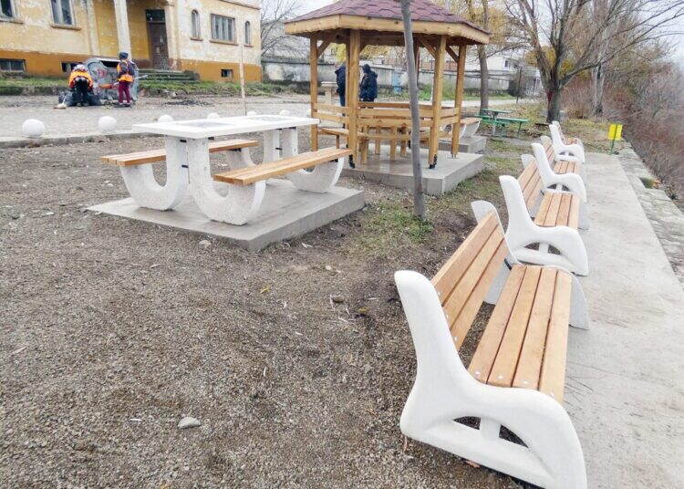 Емблематично място край Дунав в Лом е обновено /снимки/