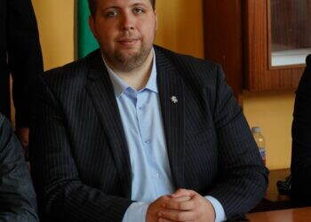 Александър Димитров : Ще се противопоставим на всеки опит за чуждо влияние
