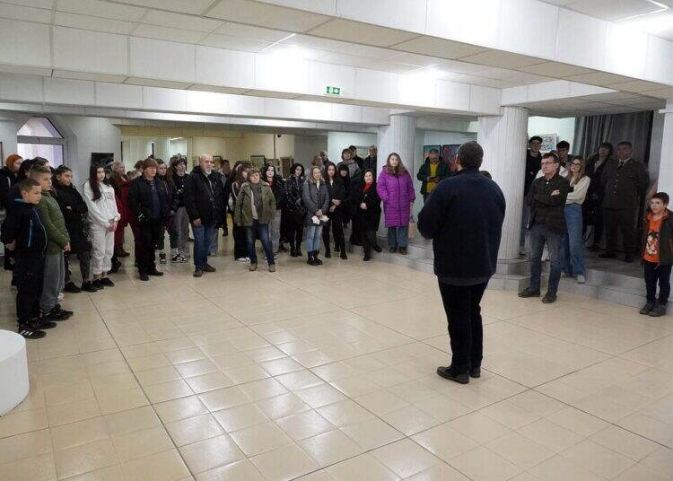 В Монтана откриха традиционната сборна изложба с нови творби в галерия „Кирил Петров“ /снимки/