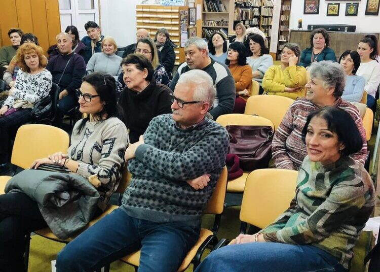 Симона Панова представи трилогията „Змей закрилник“ в библиотеката в Монтана