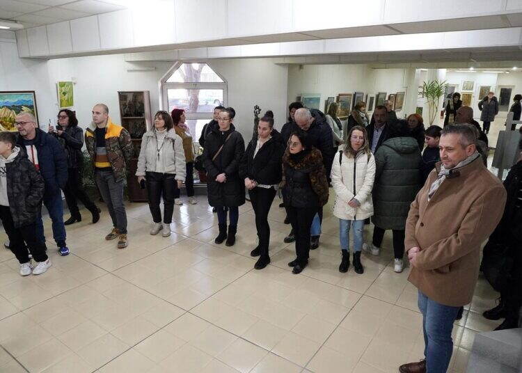 Скулптурната изложба „Българи – аз съм част от вас!“ на Александър Пройнов – APER оживя в галерията в Монтана /снимки/