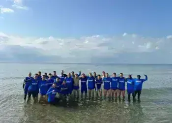 Футболният отбор на Монтана се топна в Средиземно море