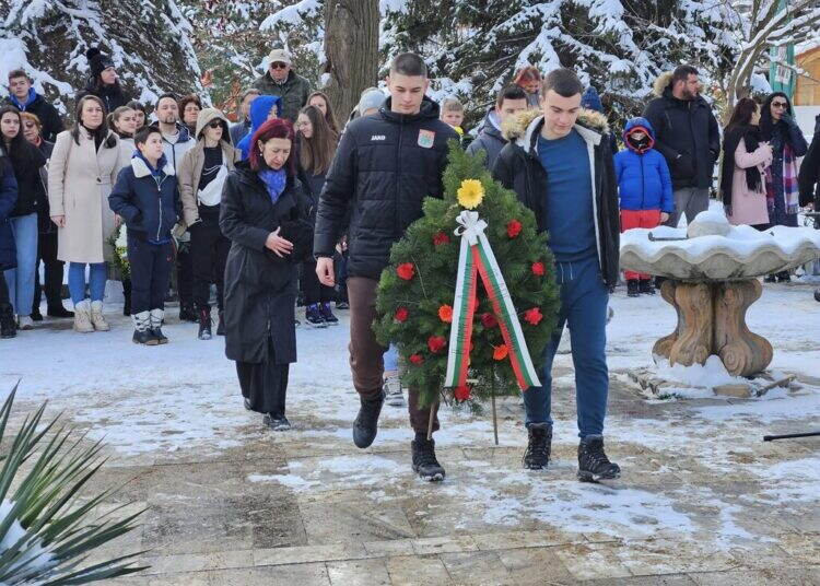 Берковица почете 152 години от гибелта на Апостола на свободата Васил Левски /снимки/