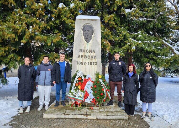 Берковица почете 152 години от гибелта на Апостола на свободата Васил Левски /снимки/