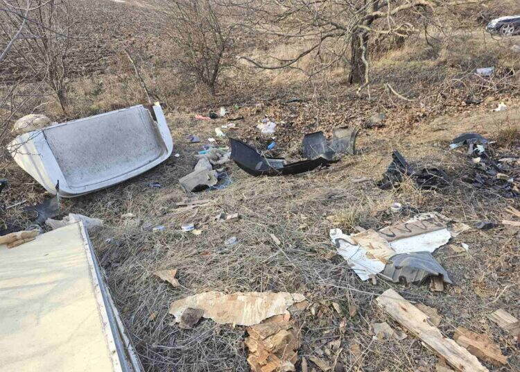 Възстановено е движението по пътя Монтана – Лом след тежка катастрофа /снимки/