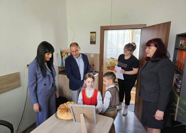 Детска градина „Пролетна дъга“ в Берковица с нов директор /снимки/