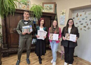Ученици от Лесотехническа Професионална Гимназия – Берковица със забележително представяне на международна научна конференция
