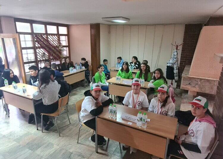 Ученици от Чипровци ще представят област Монтана на националната викторина „Да запазим децата на пътя“