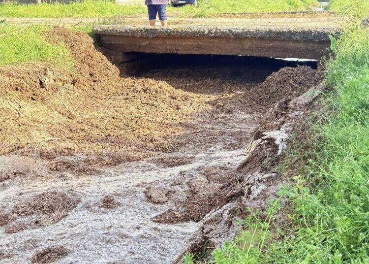 Над 40 имота в Кобиляк и Лехчево отново под вода след десетминутен потоп