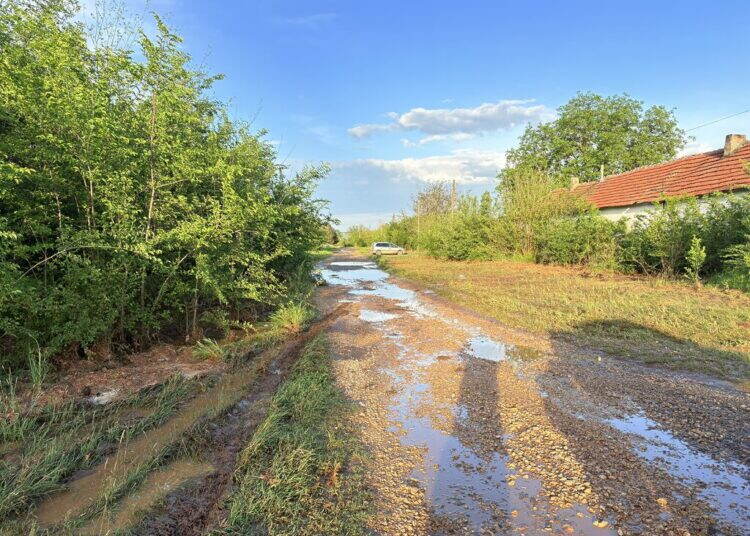 Над 40 имота в Кобиляк и Лехчево отново под вода след десетминутен потоп