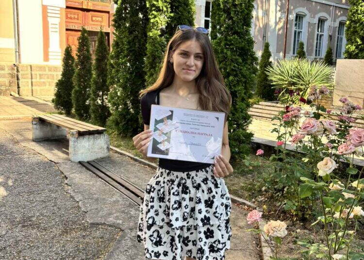 Голямото признание за Берковица: Ученици блеснаха на Националния младежки форум „Арнаудови срещи“ в Русе /снимки/