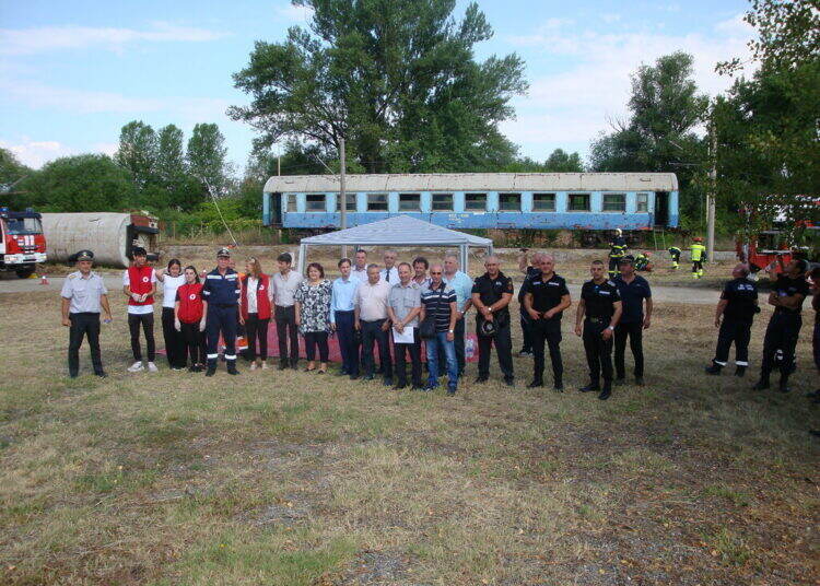 Пожарната в Монтана проведе мащабно учение с над 80 участници /снимки/