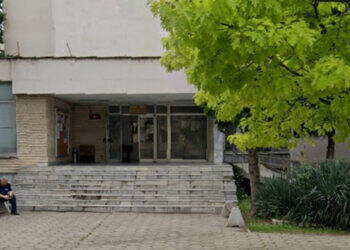 Масови глоби в Монтана за нарушаване на вечерния час от непълнолетни