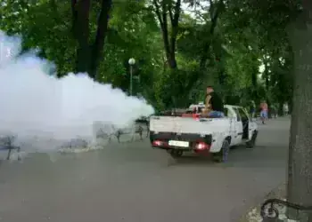 Нощна акция срещу комарите в Монтана