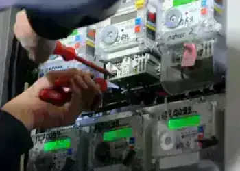 Хванаха незаконно свързване към тока в Монтана