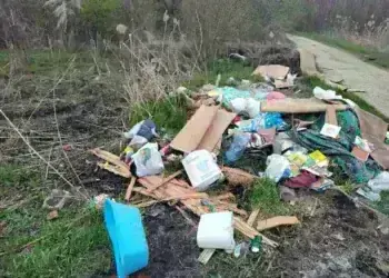Незаконни сметища застрашават санитарната зона край село Аспарухово
