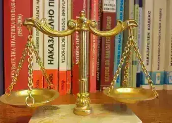 38-годишен мъж от Монтана предаден на съд за закана с убийство при домашно насилие