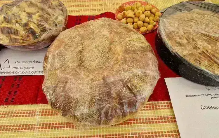 Фестивал на песни, танци и традиции събра жители и гости на с. Боровци /снимки/