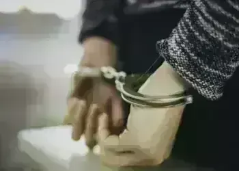 Задържан е мъж за нанесен побой на фелдшер в Центъра за спешна медицинска помощ в Берковица