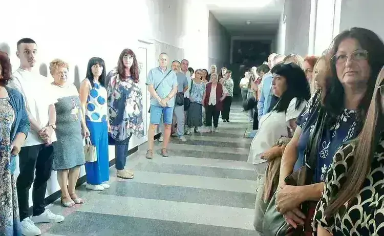 Науката влезе в класната стая: Кметът Радослав Найденов откри STEM център в Замфирово /снимки/