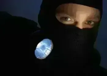 Криминално проявен обра къща в Дъбова махала, спипаха го по горещи следи