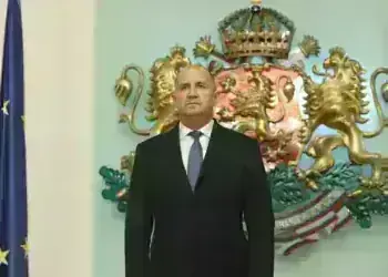 Румен Радев обяви оставката си: Вярвам, че Илияна Йотова ще бъде достоен президент