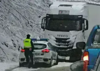 Подробности за катастрофата с ТИР на „Петрохан“: Ранена е жена, шофьорът на влекача дал положителна проба за наркотици