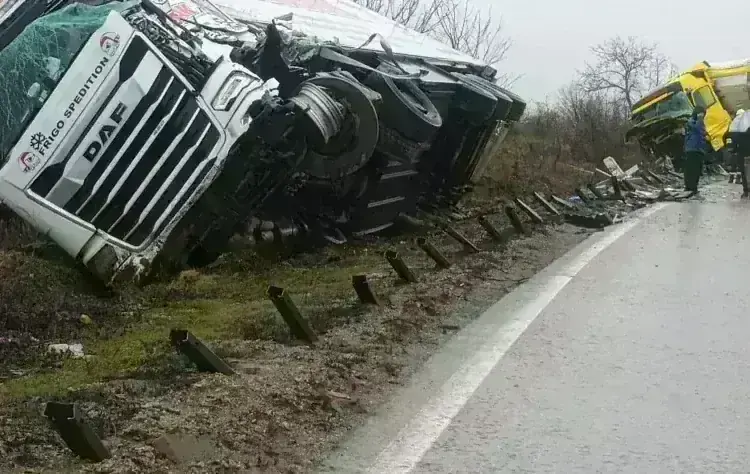 Човек загина при тежка катастрофа на път Е-79 във Видинско