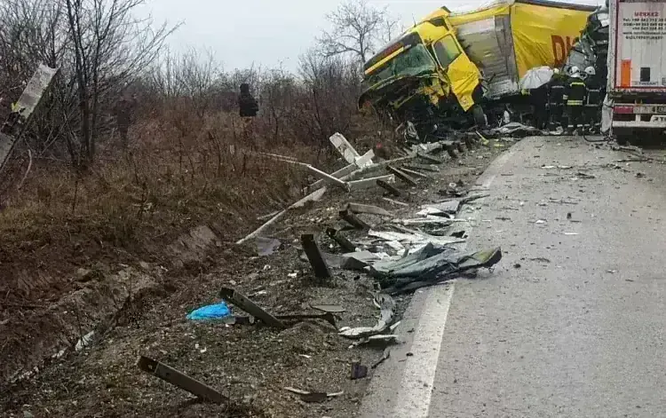 Човек загина при тежка катастрофа на път Е-79 във Видинско