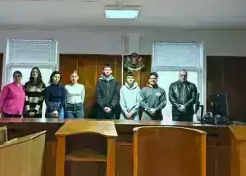 Десетокласници от ПГЧЕ „Петър Богдан“ посетиха Съдебната палата в Монтана