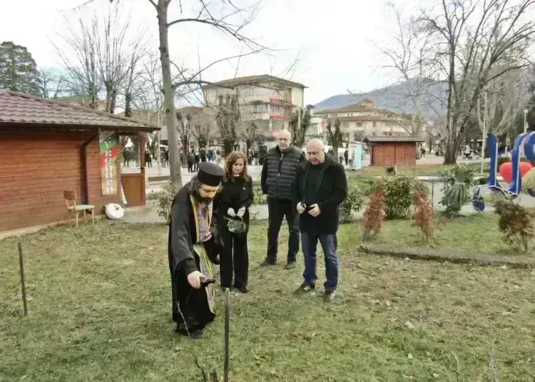 Денят на лозаря и винаря събра музика, танци и аромат на вино в Вършец