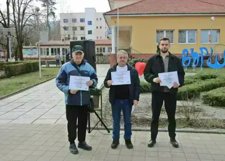 Денят на лозаря и винаря събра музика, танци и аромат на вино в Вършец