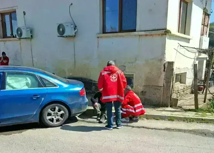 Челен удар между „Ауди“ и „Нисан“ край Сумер с пострадал