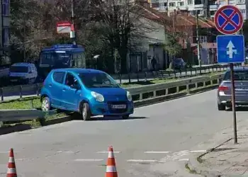 Кола се качи на мантинела в Монтана, няма пострадали